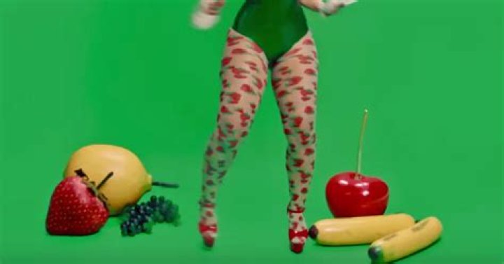 Doja Cat & Tyga Absolutely Revere The Booty On "Juicy"