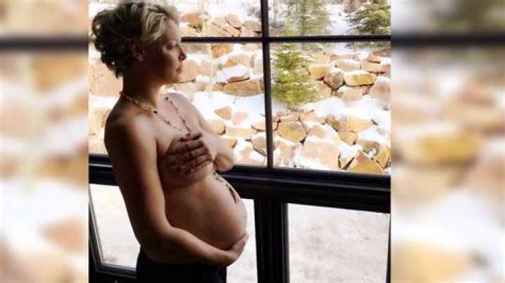 Safaree & Erica Mena Share Topless Pregnancy Photo