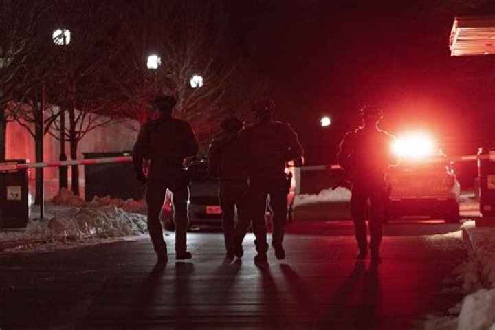 
5 People Dead in ‘Horrendous’ Condo Shooting Near Toronto 