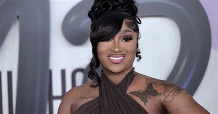 Erica Banks Twerks & Turns All The Way Up To Sexyy Red In Tulum