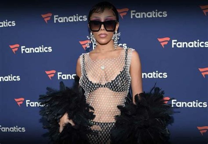 Doja Cat's Birthday Has Us Playing "Say So" & Other Old Hits On Repeat