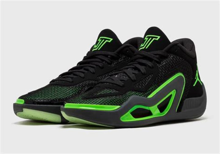 Jordan Tatum 1 “Green Strike” Gets Complete Official Photos