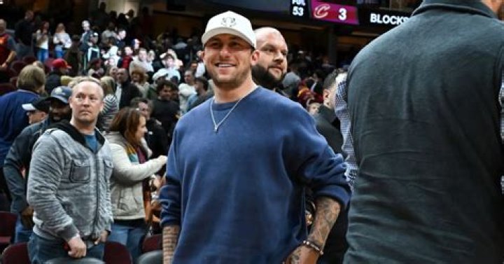 Johnny Manziel and Jose Canseco’s Daughter Are Now Official