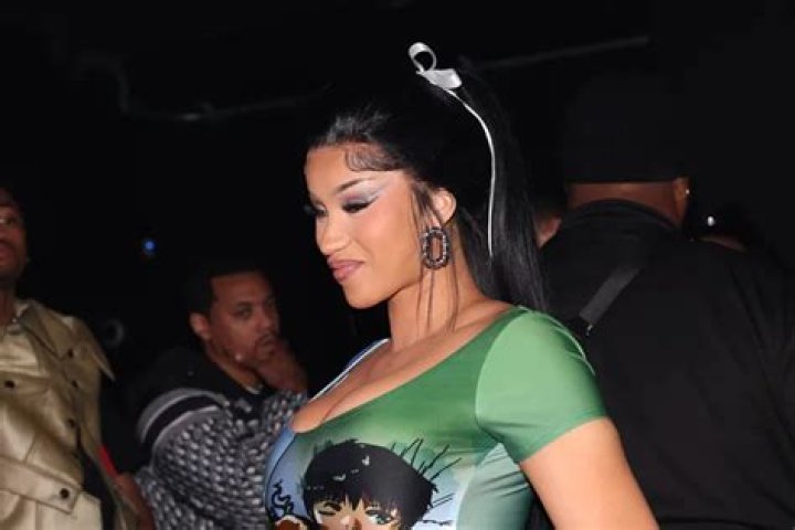 Cardi B Claims BIA Threatened To Release Alleged Evidence Of Her Cheating On Offset