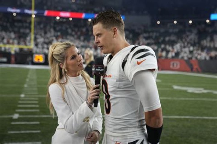 Stephen A Smith Hits ESPN With Gargantuan Salary Demand That Has Twitter In A Frenzy