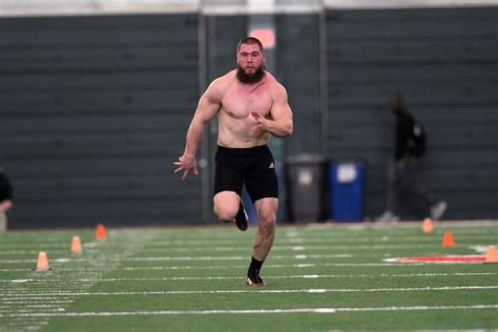 A. J. Ouellette Biography, Age, Height, Wife, Net Worth, Family