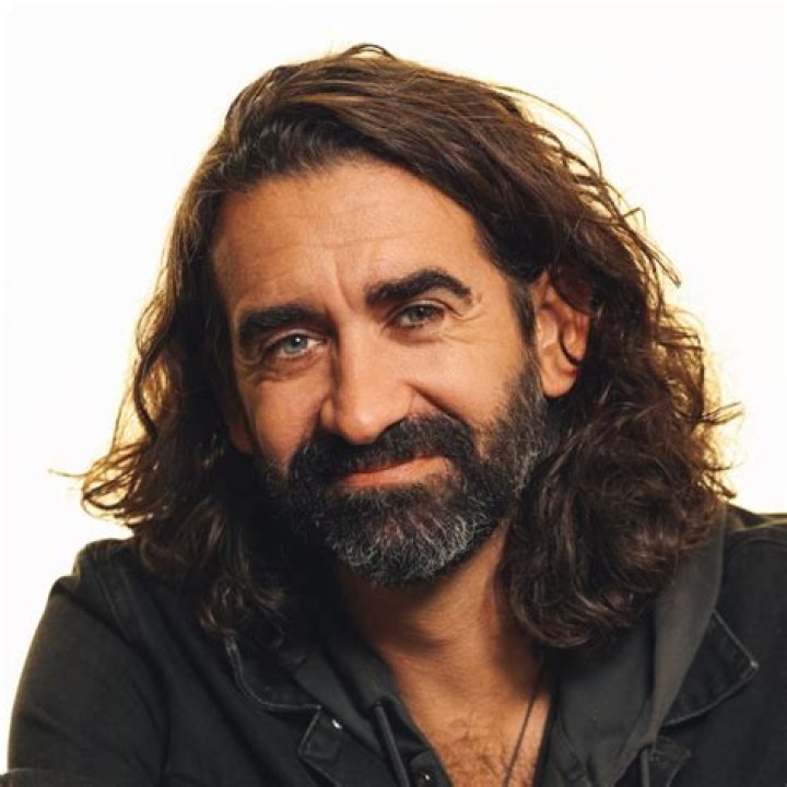 Aaron Shust Biography, Age, Height, Wife, Net Worth, Family