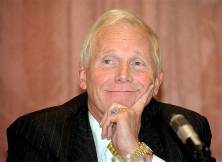 Al Dunlap Biography, Age, Height, Wife, Net Worth, Family