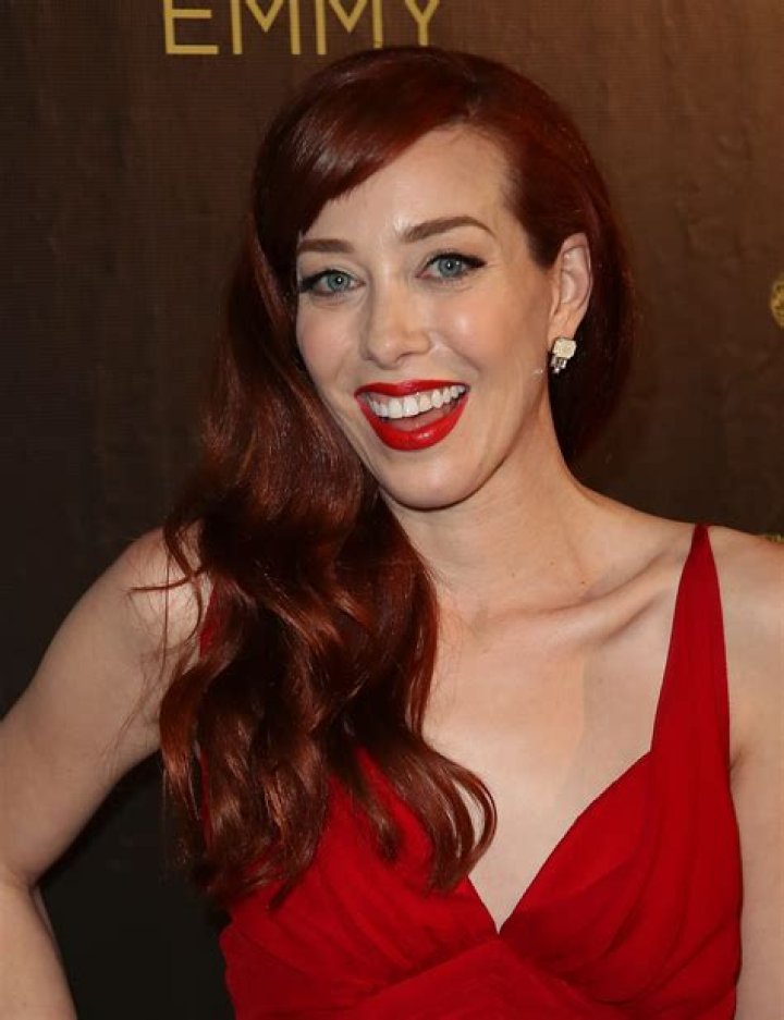 Astrology Birth Chart of Alie Ward (TV Actress) 2024