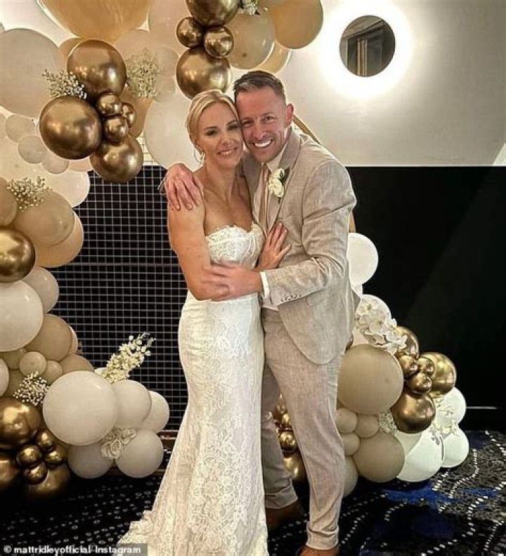 Who is Amberley Snyder’s Husband? – Celebsgraphy