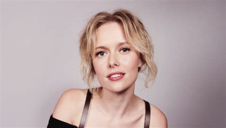 Astrology Birth Chart of Amelia Eve (TV Actress) 2024