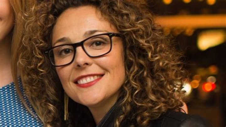 Who is Andrew Zimmern’s Wife? The Truth About His Failed Marriage – Celebsgraphy