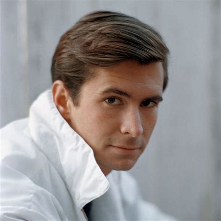 Anthony Perkins Biography, Age, Height, Wife, Net Worth, Family