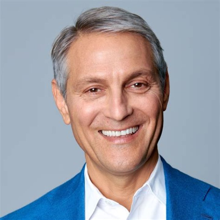Ari Emanuel Biography, Age, Height, Wife, Net Worth, Family