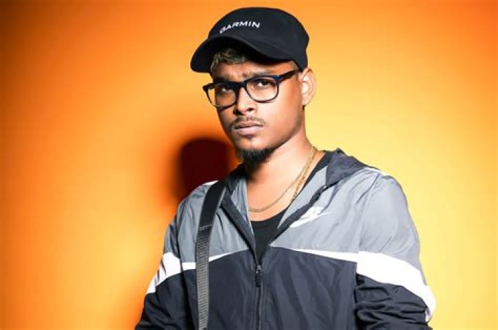 Asal Kolaar (Rapper) Wiki, Age, Height, Parents, Girlfriend, Net Worth, Biodata, Caste & More