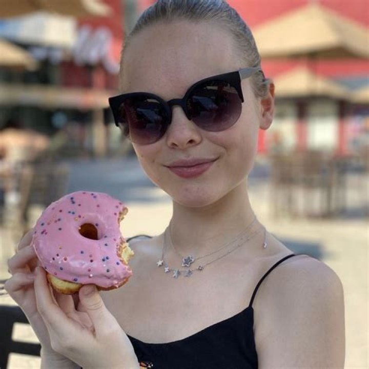 Averi White (TV Actress) - Age, Birthday, Bio, Facts, Family, Net Worth, Height & More