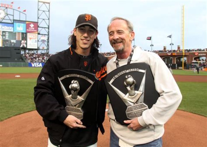 
Baseball pitcher Tim Lincecum’s Wife, Cristin Coleman, dies at 38 