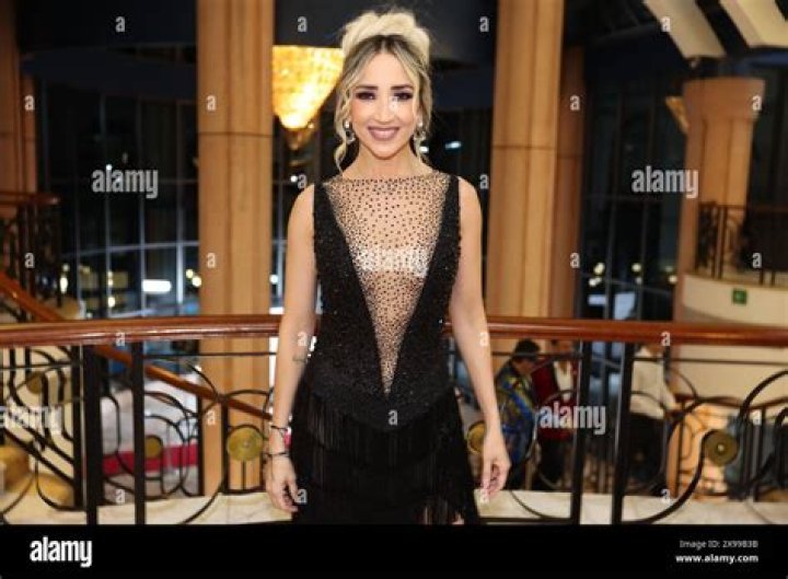 Belinda Urias (Instagram Star) - Age, Birthday, Bio, Facts, Family, Net Worth, Height & More