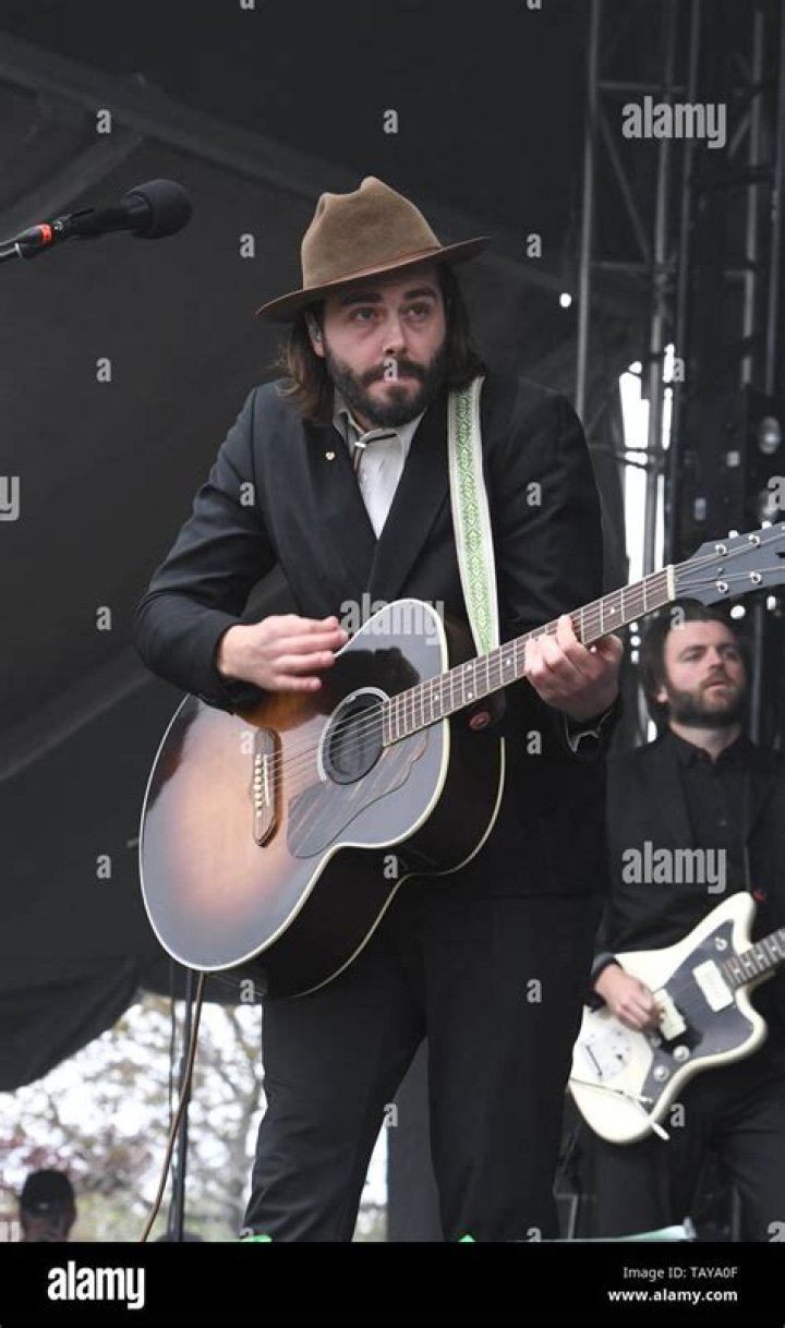 Ben Schneider Age | Wiki, Net worth, Bio, Height, Girlfriend ?