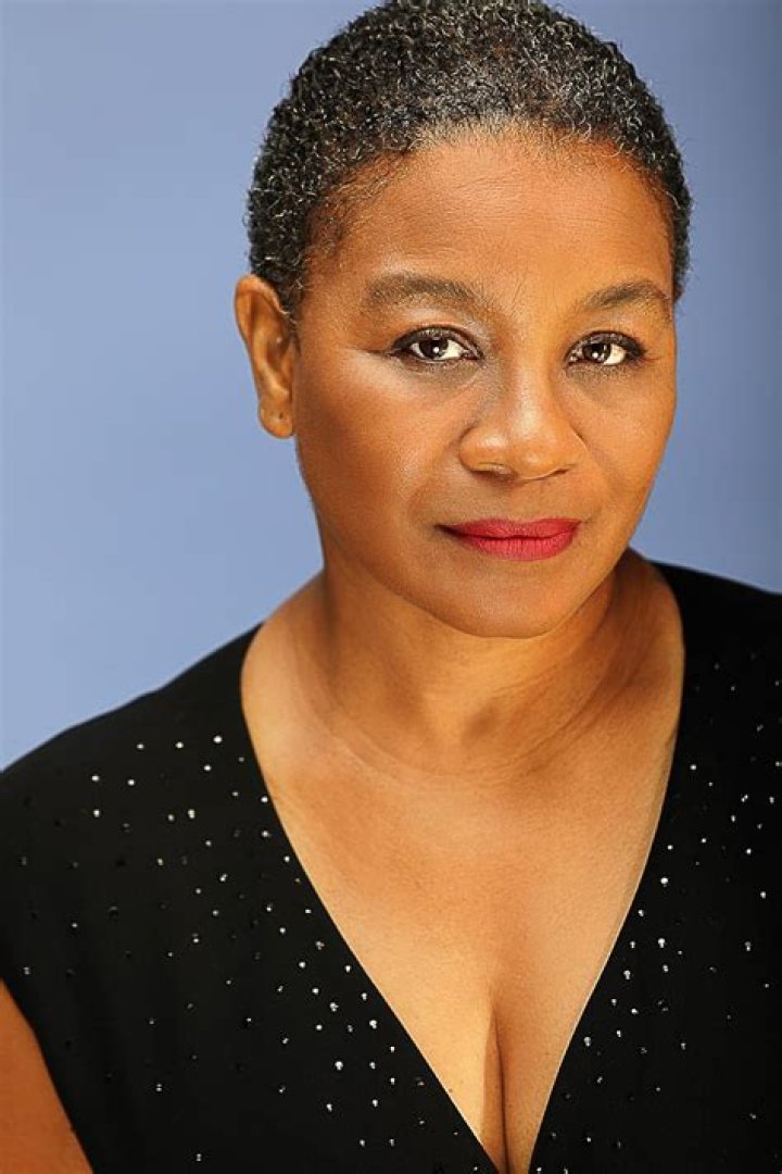 Bernadette Speakes Biography, Age, Height, Husband, Net Worth, Family