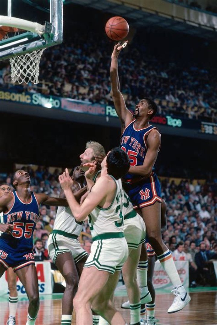 Bill Cartwright (Basketball Player) - Age, Birthday, Bio, Facts, Family, Net Worth, Height & More