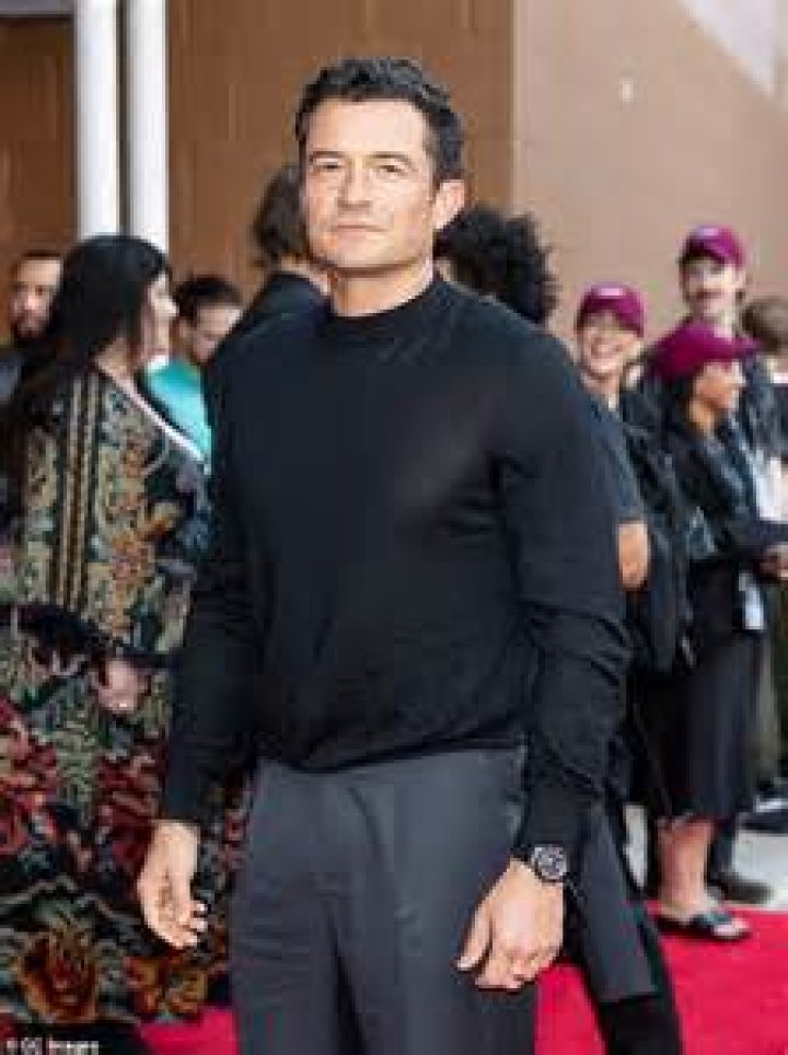 Bloom Li (Movie Actor) - Age, Birthday, Bio, Facts, Family, Net Worth, Height & More