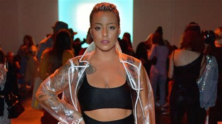 Bobbi Storm (Gospel Singer) - Age, Birthday, Bio, Facts, Family, Net Worth, Height & More