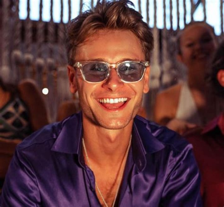 Bobby Misner (YouTube Star) - Age, Birthday, Bio, Facts, Family, Net Worth, Height & More