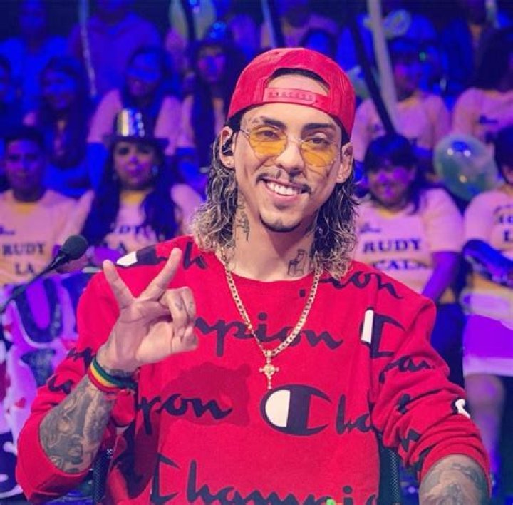 Bonny Lovy (Pop Singer) - Age, Birthday, Bio, Facts, Family, Net Worth, Height & More