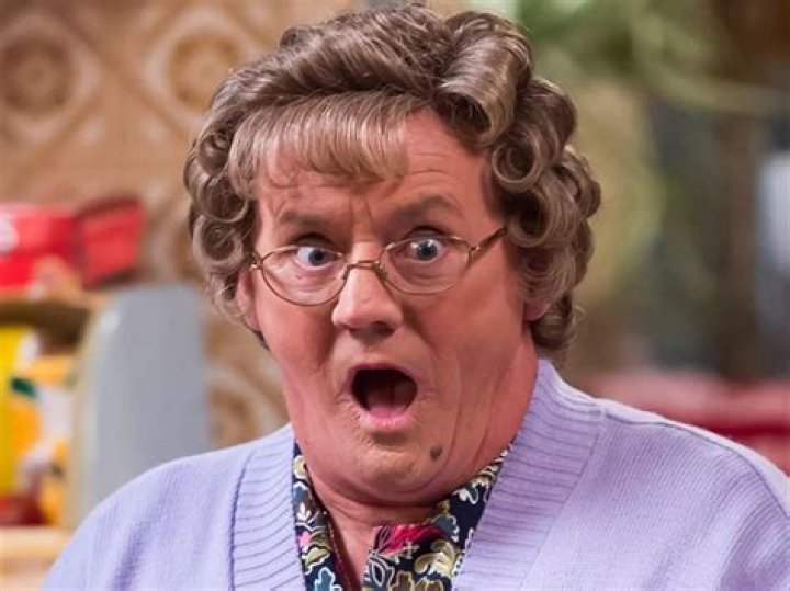 Brendan O'Carroll (Comedian) - Age, Birthday, Bio, Facts, Family, Net Worth, Height & More