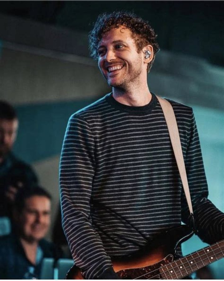 Brent Kutzle (Bassist) - Age, Birthday, Bio, Facts, Family, Net Worth, Height & More