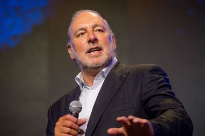 Brian Houston Biography, Age, Height, Wife, Net Worth, Family