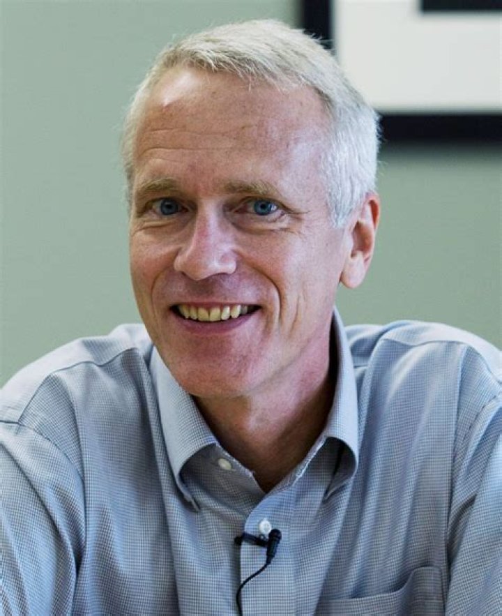 Brian Kobilka (Chemist) - Age, Birthday, Bio, Facts, Family, Net Worth, Height & More