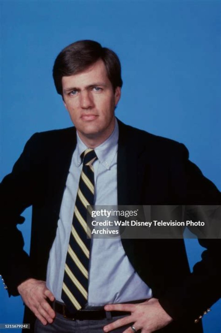 Brit Hume Biography, Age, Height, Wife, Net Worth, Family