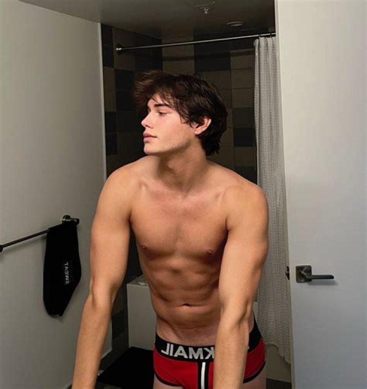 Broghan Semrad Age | Wiki, Net worth, Bio, Height, Girlfriend