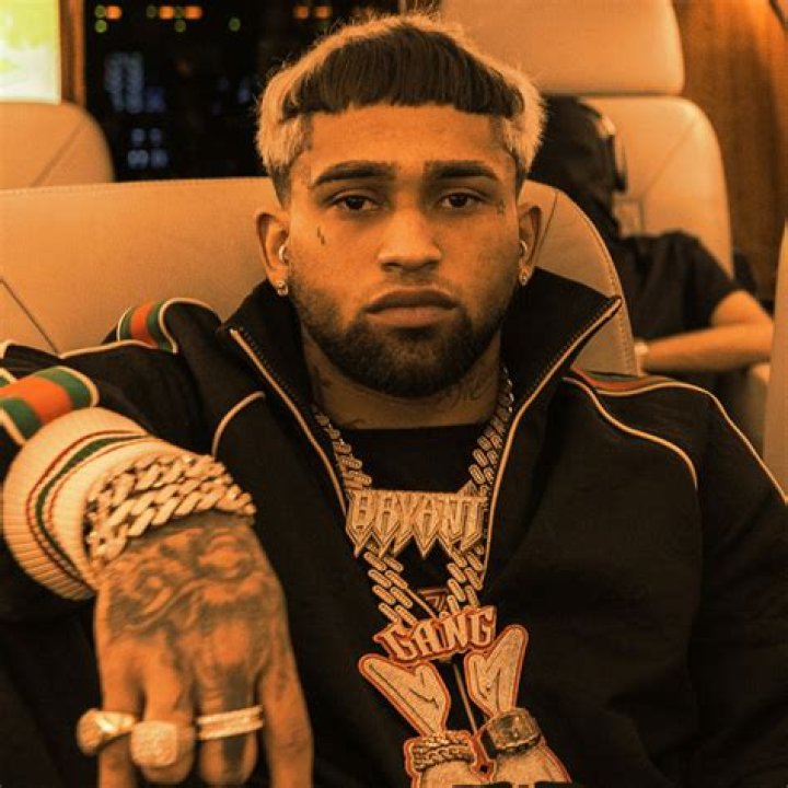 Bryant Myers (Cantante de Reggaetón) - Edad, cumpleaños, biografía, hechos, familia, patrimonio neto, altura y más