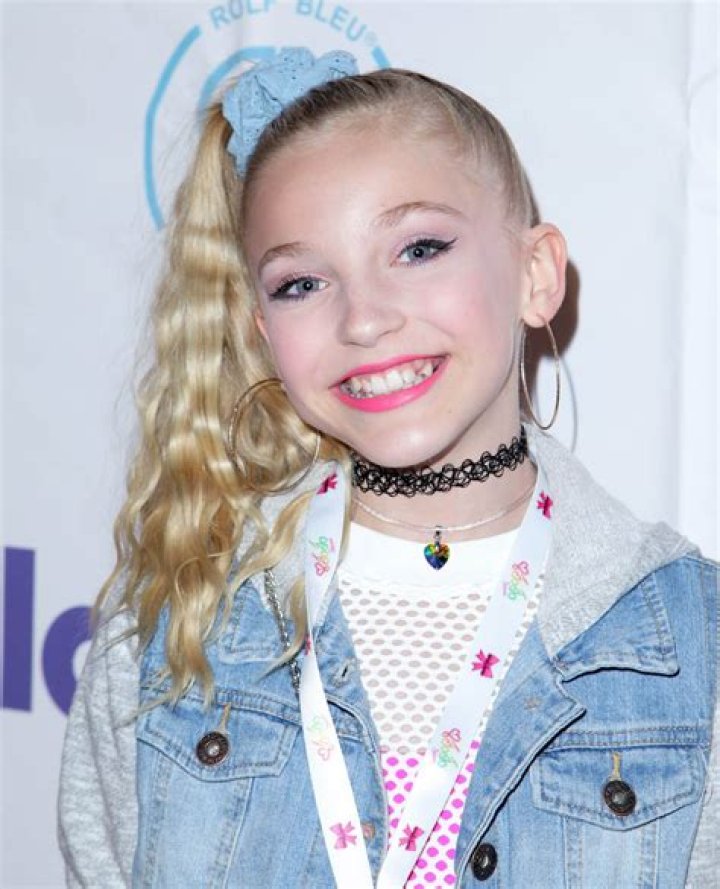 Brynn Rumfallo (Dancer) - Age, Birthday, Bio, Facts, Family, Net Worth, Height & More