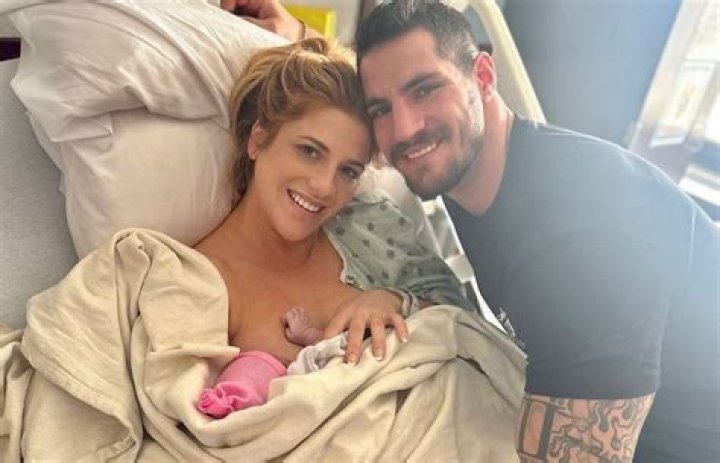 Caley Chelios Biography, Age, Height, Husband, Net Worth, Family