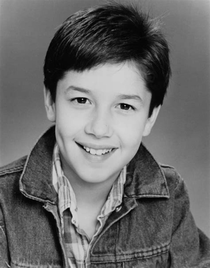 Carl Steven (TV Actor) - Age, Birthday, Bio, Facts, Family, Net Worth, Height & More