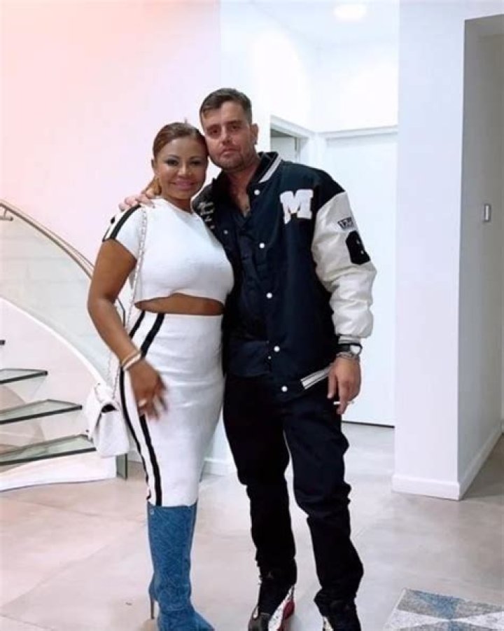 
Carlos Nair Menem Height, Weight, Net Worth, Age, Birthday, Wikipedia, Who, Instagram, Biography 