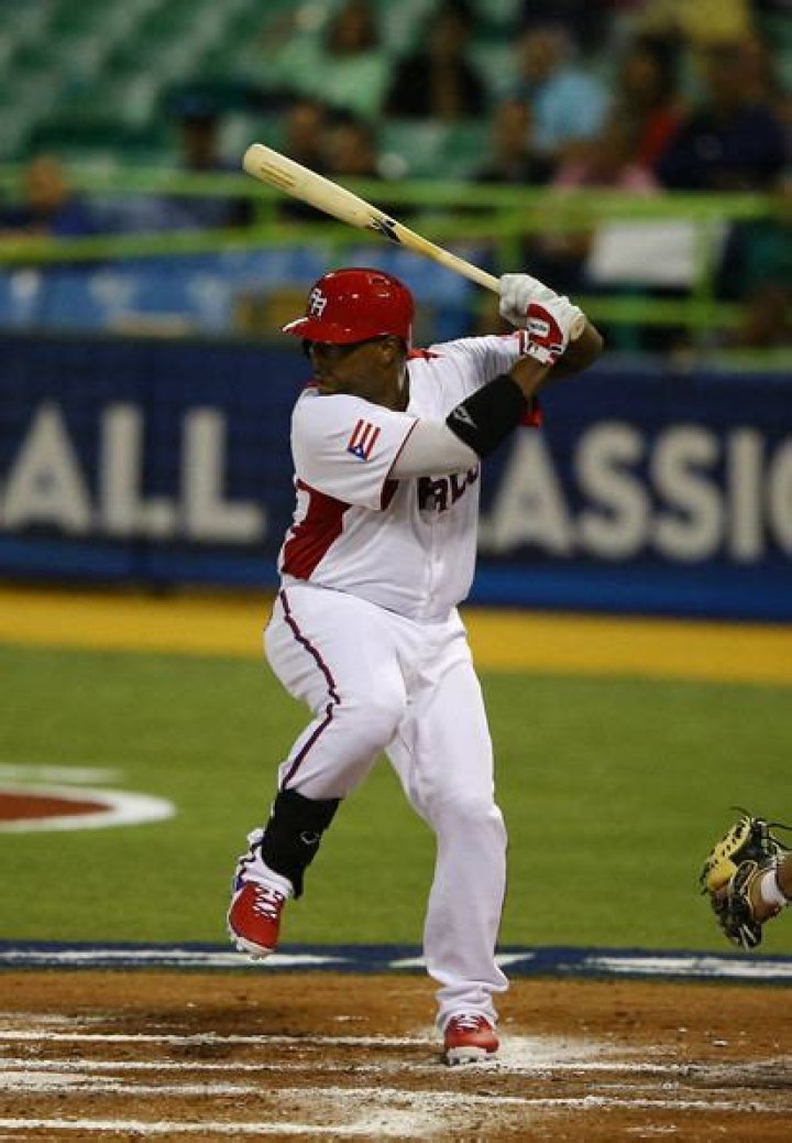 Carlos Rivera Biography, Age, Height, Wife, Net Worth, Family