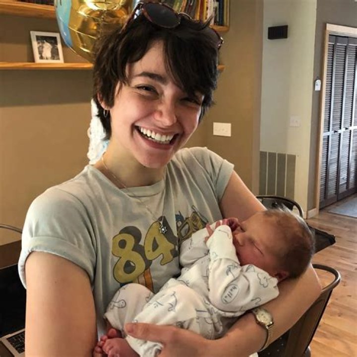 Cassidy Layton Height, Weight, Net Worth, Age, Birthday, Wikipedia, Who, Nationality, Biography