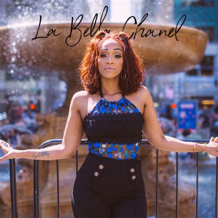 Chanel Raphael (Estrella de Facebook) - Edad, cumpleaños, biografía, hechos, familia, patrimonio neto, altura y más