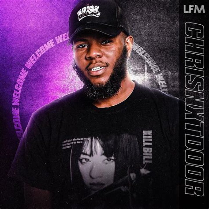 Chrisnxtdoor (YouTube Star) - Age, Birthday, Bio, Facts, Family, Net Worth, Height & More