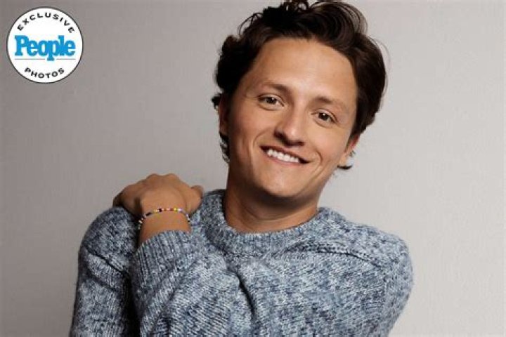 Connor Wood Age | Wiki, Net worth, Bio, Height, Girlfriend?