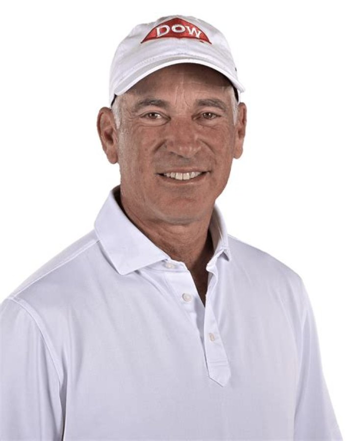 Corey Pavin (Golfer) - Age, Birthday, Bio, Facts, Family, Net Worth, Height & More