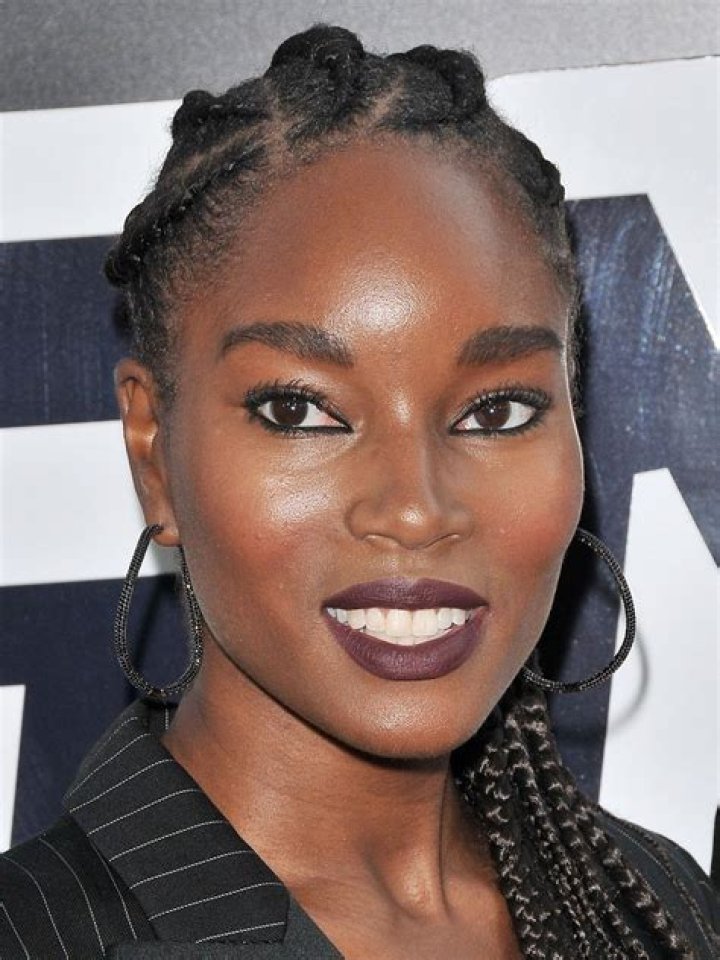 Damaris Lewis Height, Weight, Net Worth, Age, Birthday, Wikipedia, Who, Nationality, Biography