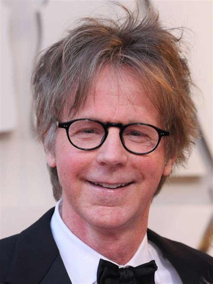 Dana Carvey Biography, Age, Height, Wife, Net Worth, Family