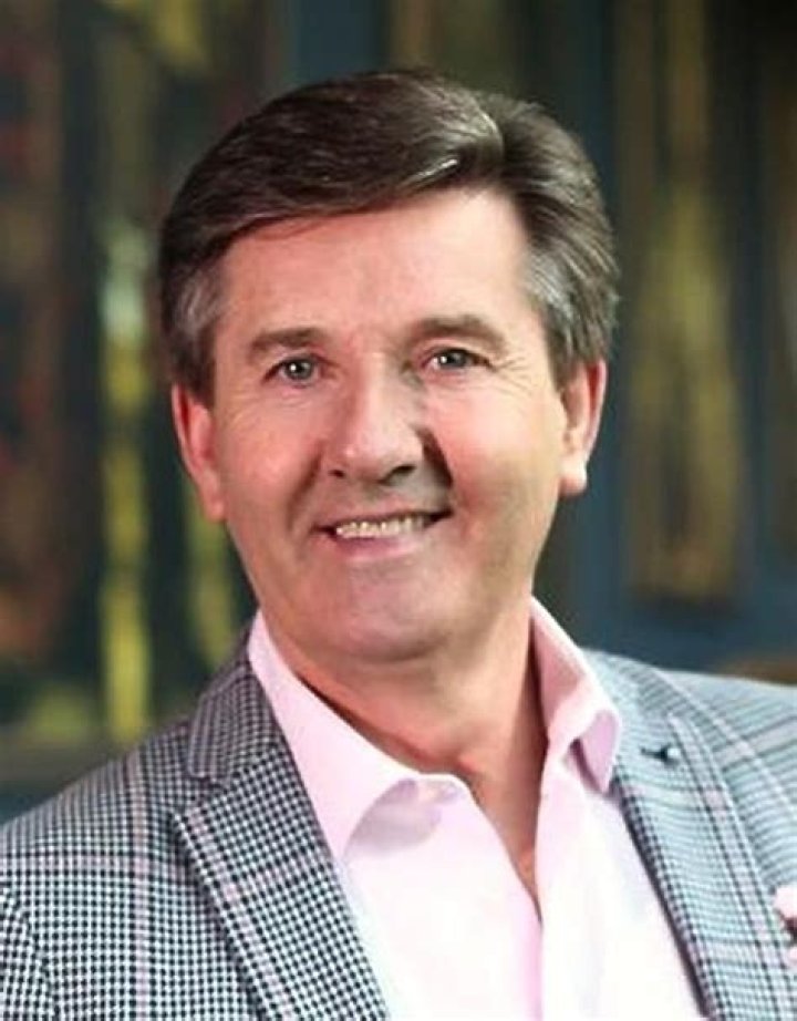 Daniel O'Donnell (Folk Singer) - Age, Birthday, Bio, Facts, Family, Net Worth, Height & More