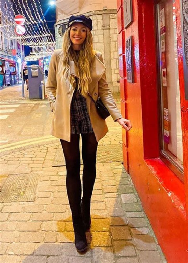 Danna Richards (YouTube Star) - Age, Birthday, Bio, Facts, Family, Net Worth, Height & More